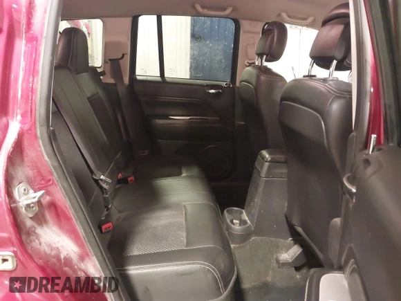 2016 Jeep Compass High Altitude Edition with VIN 1C4NJDEB8GD778764, listed as a IAAI auction lot 41704039 with 110,287 mi miles. Bid and sale history available at carsss.com. Image 8.