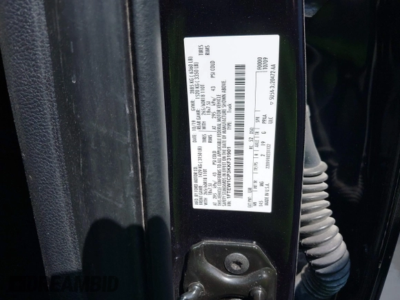 2019 Ford F-150 XL with VIN 1FTEW1CP3KKF31901, listed as a IAAI auction lot 42030790 with 73,771 mi miles and . Bid and sale history available at DreamBid. Image 9.
