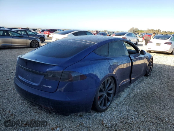 2020 Tesla Model S Performance with VIN 5YJSA1E40LF389106, listed as a Copart auction lot 74157584 with 0 mi miles and Salvage Title. Bid and sale history available at carsss.com. Image 3.