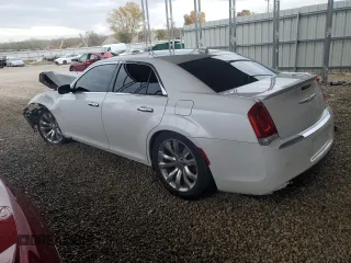 2015 Chrysler 300 C with VIN 2C3CCAET8FH829999, listed as a Copart auction lot 77652174 with Not Provided miles and Clean Title. Bid and sale history available at DreamBid. Image 2.