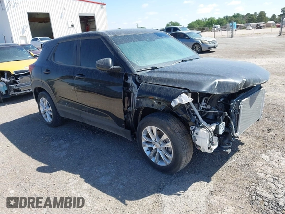 2021 Chevrolet TrailBlazer LS with VIN KL79MMS25MB171335, listed as a IAAI auction lot 42160839 with 5,033 mi miles. Bid and sale history available at carsss.com. Image 1.