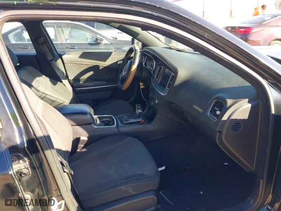 2016 Dodge Charger SXT with VIN 2C3CDXHG4GH196708, listed as a IAAI auction lot 41892104 with 142,765 mi miles. Bid and sale history available at carsss.com. Image 5.