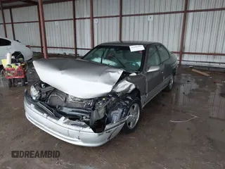 2001 Toyota Camry CE z VIN JT2BG22K410544168, wystawiony jako IAAI lot #42201412 z przebiegiem 158 500 mil mil oraz . Historia ofert i sprzedaży dostępna na DreamBid. Obrazek 17.