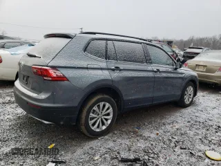 2019 Volkswagen Tiguan S z VIN 3VV1B7AX6KM013890, wystawiony jako Copart lot #46066075 z przebiegiem 68 855 mil mil oraz Szkoda całkowita • Salvage title. Historia ofert i sprzedaży dostępna na DreamBid. Obrazek 3.
