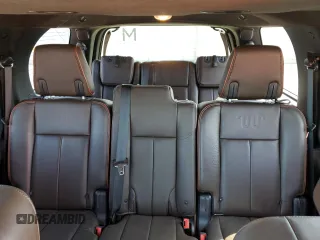2017 Ford Expedition XLT z VIN 1FMJU1JTXHEA30270, wystawiony jako Copart lot #55989845 z przebiegiem 183 389 mil mil oraz Szkoda całkowita • Salvage title. Historia ofert i sprzedaży dostępna na DreamBid. Obrazek 10.