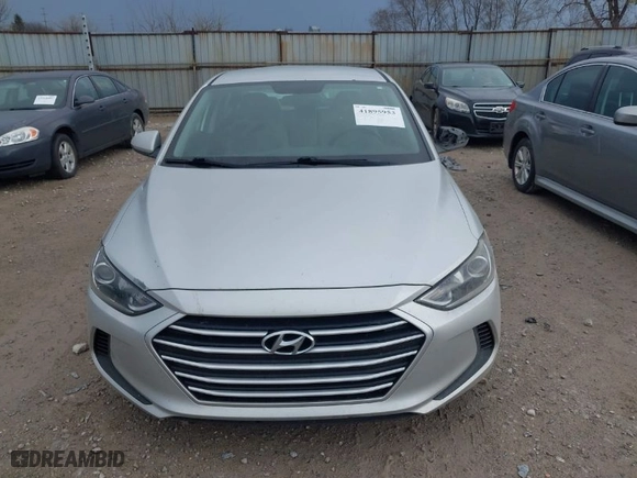 2017 Hyundai Elantra SE with VIN 5NPD74LFXHH158073, listed as a IAAI auction lot 41895953 with 88,507 mi miles. Bid and sale history available at carsss.com. Image 13.