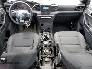 2020 Ford Police Interceptor Utility z VIN 1FM5K8AB3LGC13935, wystawiony jako Copart lot #56935805 z przebiegiem 88 012 mil mil oraz Szkody całkowita. Historia ofert i sprzedaży dostępna na DreamBid. Obrazek 8.