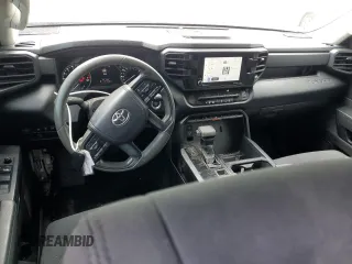 2022 Toyota Tundra SR z VIN 5TFKB5AA5NX008200, wystawiony jako Copart lot #51174545 z przebiegiem 51 898 mil mil oraz Szkoda całkowita • Salvage title. Historia ofert i sprzedaży dostępna na DreamBid. Obrazek 8.