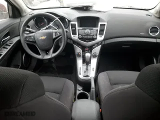 2015 Chevrolet Cruze LT with VIN 1G1PC5SB5F7121455, listed as a Copart auction lot 85923824 with 111,387 mi miles and Clean Title. Bid and sale history available at carsss.com. Image 8.