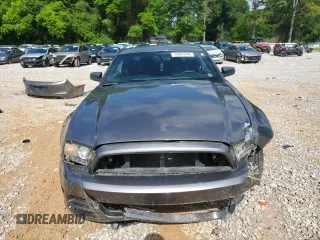 2014 Ford Mustang V6 с VIN 1ZVBP8AM4E5282445, выставлен на аукционе Copart как лот 55943745 с пробегом 114 255 миль миль и Списание • Salvage title. История ставок и продаж доступна на DreamBid. Изображение 5.