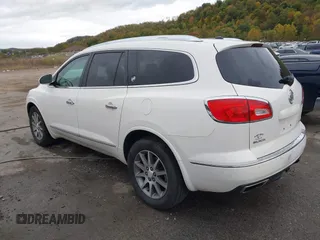 2015 Buick Enclave Leather with VIN 5GAKVBKD0FJ111979, listed as a IAAI auction lot 40579138 with 171,403 mi miles and . Bid and sale history available at carsss.com. Image 3.
