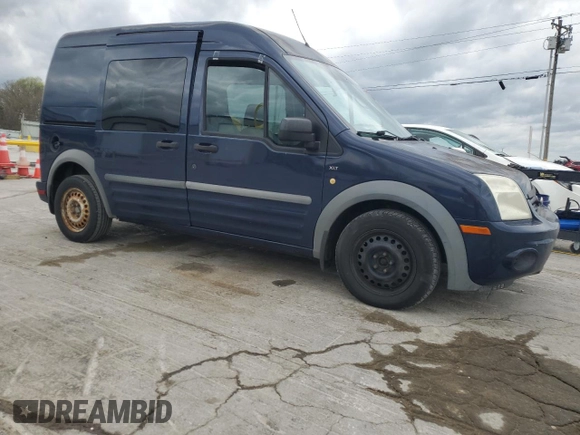 2010 Ford Transit Connect XLT z VIN NM0KS9BN4AT033533, wystawiony jako Copart lot #51711975 z przebiegiem 102 959 mil mil oraz Czysty tytuł • Clean title. Historia ofert i sprzedaży dostępna na DreamBid. Obrazek 4.