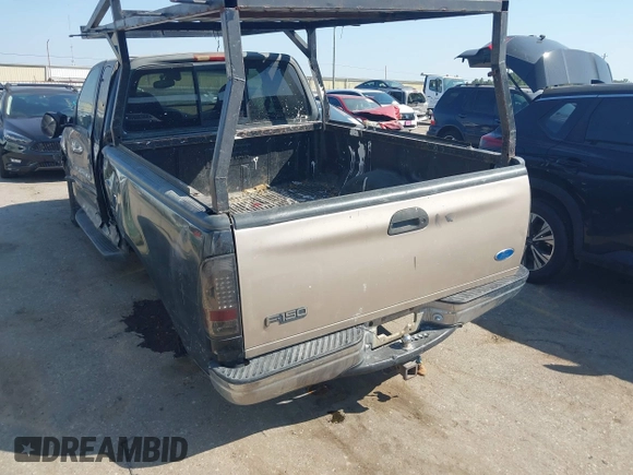 1999 Ford F-150 с VIN 1FTRX17W5XNA42082, выставлен на аукционе IAAI как лот 40599993 с пробегом Не указан миль и . История ставок и продаж доступна на DreamBid. Изображение 3.