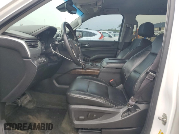 2015 Chevrolet Suburban LT z VIN 1GNSKJKC5FR261474, wystawiony jako Copart lot #60679775 z przebiegiem 128 851 mil mil oraz Czysty tytuł • Clean title. Historia ofert i sprzedaży dostępna na DreamBid. Obrazek 7.