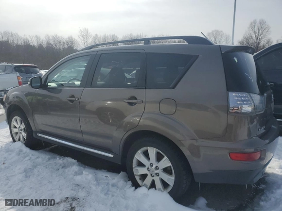 2013 Mitsubishi Outlander SE with VIN JA4JT3AW9DU019476, listed as a Copart auction lot 44399885 with 153,629 mi miles and Clean Title. Bid and sale history available at carsss.com. Image 2.