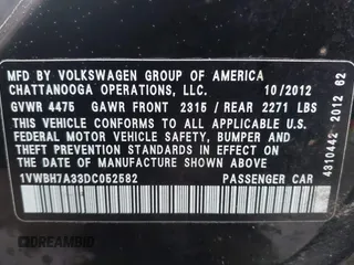 2013 Volkswagen Passat SE с VIN 1VWBH7A33DC052582, выставлен на аукционе IAAI как лот 41431178 с пробегом 127 072 миль миль и . История ставок и продаж доступна на DreamBid. Изображение 9.