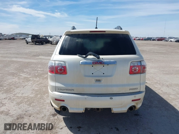2012 GMC Acadia Denali with VIN 1GKKVTED3CJ388772, listed as a IAAI auction lot 41841072 with 246,889 mi miles. Bid and sale history available at carsss.com. Image 16.