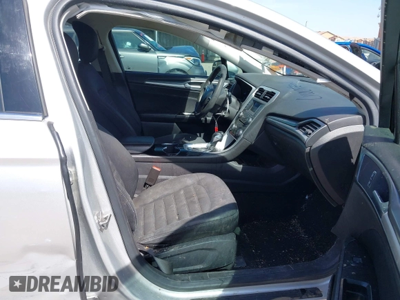 2014 Ford Fusion SE with VIN 3FA6P0H78ER329212, listed as a IAAI auction lot 41878906 with 117,184 mi miles. Bid and sale history available at carsss.com. Image 5.