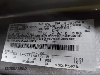 2022 Ford Escape SE with VIN 1FMCU9G6XNUA63389, listed as a IAAI auction lot 41265351 with 1 mi miles. Bid and sale history available at carsss.com. Image 9.