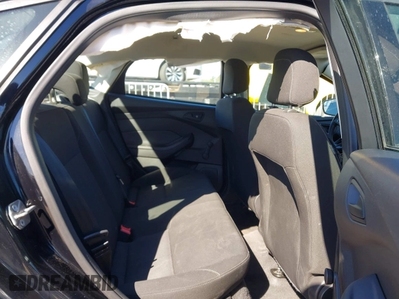 2018 Ford Focus S with VIN 1FADP3E29JL259004, listed as a IAAI auction lot 41841485 with 77,567 mi miles. Bid and sale history available at carsss.com. Image 8.