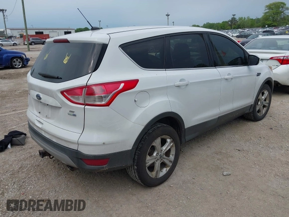 2013 Ford Escape SE z VIN 1FMCU9G9XDUD95244, wystawiony jako IAAI lot #42402531 z przebiegiem 164 844 mil mil oraz . Historia ofert i sprzedaży dostępna na DreamBid. Obrazek 4.