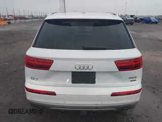 2018 Audi Q7 Premium Plus with VIN WA1LHAF70JD015988, listed as a IAAI auction lot 42213019 with 156,124 mi miles and . Bid and sale history available at DreamBid. Image 16.