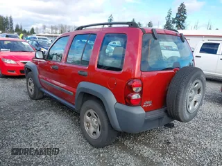 2007 Jeep Liberty Sport with VIN 1J4GL48K27W685218, listed as a IAAI auction lot 41808307 with 147,911 mi miles. Bid and sale history available at carsss.com. Image 3.