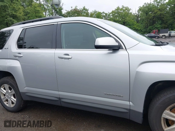 2015 GMC Terrain SLE z VIN 2GKFLWE39F6429634, wystawiony jako IAAI lot #42521479 z przebiegiem 205 763 mil mil oraz . Historia ofert i sprzedaży dostępna na DreamBid. Obrazek 13.