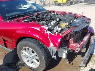 2007 Ford Mustang Deluxe with VIN 1ZVFT84N375278973, listed as a IAAI auction lot 41649628 with Not Provided miles and . Bid and sale history available at carsss.com. Image 6.