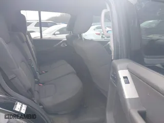 2012 Nissan Pathfinder SV with VIN 5N1AR1NNXCC637514, listed as a IAAI auction lot 41271820 with 208,224 mi miles. Bid and sale history available at carsss.com. Image 8.