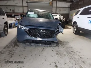 2024 Mazda CX-5 2.5 S Preferred Package with VIN JM3KFBCL8R0501859, listed as a IAAI auction lot 42084980 with 1 mi miles. Bid and sale history available at carsss.com. Image 11.