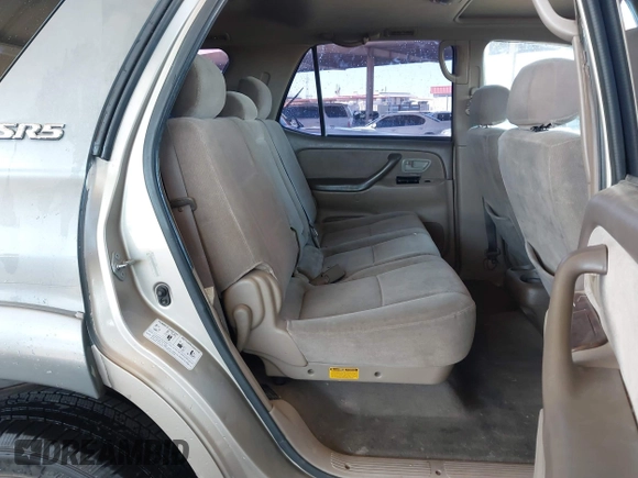 2003 Toyota Sequoia SR5 with VIN 5TDZT34A13S149313, listed as a IAAI auction lot 41841538 with 210,440 mi miles. Bid and sale history available at carsss.com. Image 8.