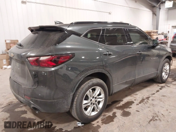 2020 Chevrolet Blazer LT z VIN 3GNKBHRS2LS529797, wystawiony jako IAAI lot #41725280 z przebiegiem 60 047 mil mil oraz . Historia ofert i sprzedaży dostępna na DreamBid. Obrazek 4.