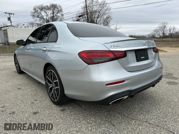 2021 Mercedes-Benz E 350 with VIN W1KZF8DB4MA920140, listed as a Copart auction lot 56758045 with 90,330 mi miles and Clean Title. Bid and sale history available at DreamBid. Image 3.