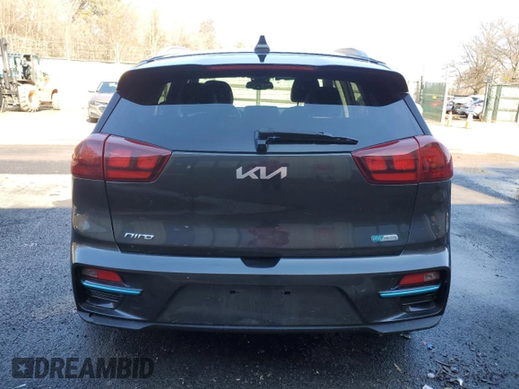 2022 Kia Niro EV S with VIN KNDCC3LGXN5160606, listed as a Copart auction lot 43661375 with 66,093 mi miles and Salvage Title. Bid and sale history available at carsss.com. Image 6.