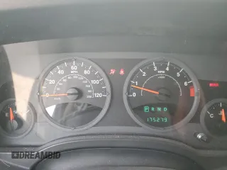 2008 Jeep Compass Sport with VIN 1J8FT47018D780764, listed as a Copart auction lot 44341525 with 175,279 mi miles and Salvage Title. Bid and sale history available at carsss.com. Image 9.