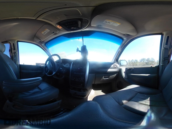 2005 Chrysler Town & Country Touring with VIN 2C4GP54L05R284612, listed as a IAAI auction lot 41839207 with 162,175 mi miles and . Bid and sale history available at DreamBid. Image 24.