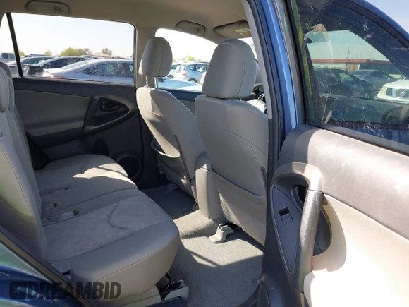 2009 Toyota RAV4 with VIN 2T3ZF33V99W011876, listed as a IAAI auction lot 41830295 with 138,712 mi miles. Bid and sale history available at carsss.com. Image 8.