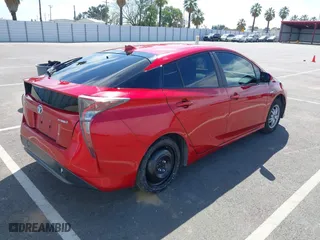 2017 Toyota Prius Two with VIN JTDKBRFU0H3538662, listed as a IAAI auction lot 42011499 with 90,862 mi miles. Bid and sale history available at carsss.com. Image 4.