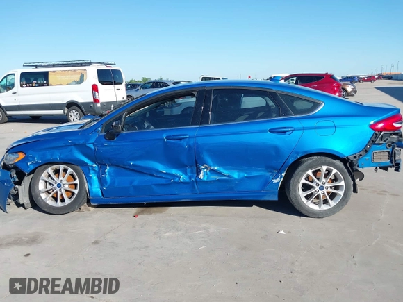 2020 Ford Fusion SE with VIN 3FA6P0H77LR153539, listed as a IAAI auction lot 42054318 with 103,820 mi miles and . Bid and sale history available at DreamBid. Image 15.