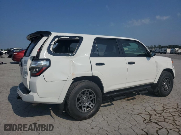 2020 Toyota 4Runner SR5 with VIN JTEBU5JR5L5789434, listed as a Copart auction lot 59286615 with 63,057 mi miles and Salvage title. Bid and sale history available at DreamBid. Image 3.