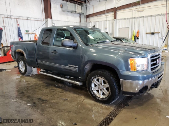 2013 GMC Sierra 1500 SLE with VIN 1GTR2VE76DZ386638, listed as a Copart auction lot 46591385 with 161,366 mi miles and Non Repairable. Bid and sale history available at carsss.com. Image 4.