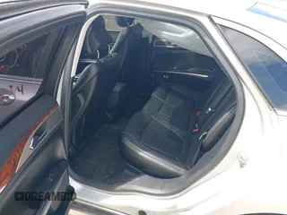 2015 Lincoln MKZ z VIN 3LN6L2GK5FR622117, wystawiony jako IAAI lot #42164455 z przebiegiem 167 156 mil mil oraz . Historia ofert i sprzedaży dostępna na DreamBid. Obrazek 8.