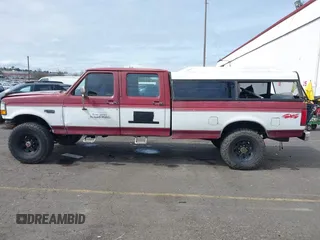1993 Ford F-350 with VIN 2FTJW36GXPCA51694, listed as a IAAI auction lot 41997240 with Not Provided miles and . Bid and sale history available at DreamBid. Image 14.
