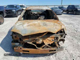 2002 Dodge Intrepid SE with VIN 2B3HD46R62H211708, listed as a Copart auction lot 73744934 with 0 mi miles and Non Repairable. Bid and sale history available at carsss.com. Image 5.