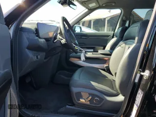 2024 Kia EV9 Light Long Range with VIN KNDAB5S16R6030468, listed as a Copart auction lot 47266195 with 4,675 mi miles and Salvage Title. Bid and sale history available at carsss.com. Image 7.
