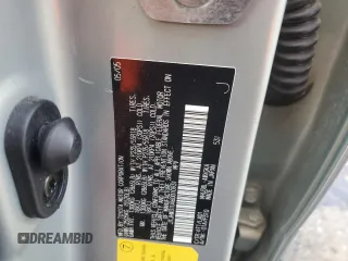 2006 Lexus RX 400h z VIN JTJHW31U460010931, wystawiony jako Copart lot #59483765 z przebiegiem 229 661 mil mil oraz Szkoda całkowita • Salvage title. Historia ofert i sprzedaży dostępna na DreamBid. Obrazek 13.