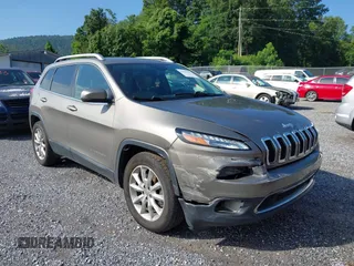 2017 Jeep Cherokee Limited with VIN 1C4PJMDS2HW571349, listed as a IAAI auction lot 42648368 with 151,029 mi miles and . Bid and sale history available at DreamBid. Image 6.