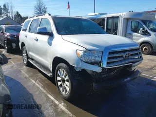 2012 Toyota Sequoia Platinum with VIN 5TDYY5G18CS037726, listed as a IAAI auction lot 41328357 with 98,353 mi miles. Bid and sale history available at carsss.com. Image 1.