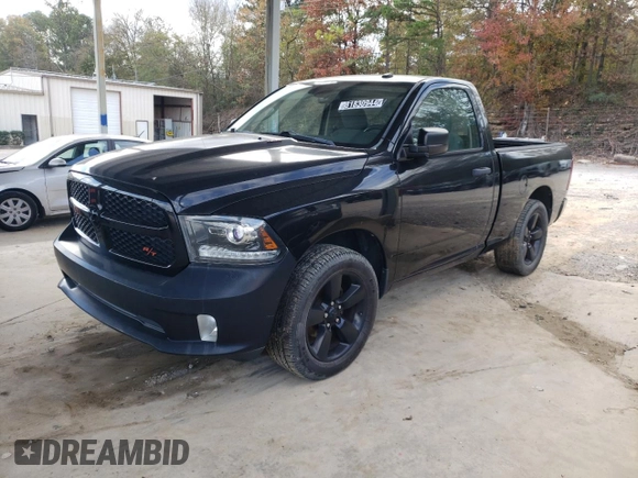 2015 Ram 1500 Tradesman z VIN 3C6JR6AT9FG517217, wystawiony jako Copart lot #81830944 z przebiegiem 112 380 mil mil oraz Czysty tytuł • Clean title. Historia ofert i sprzedaży dostępna na DreamBid. Obrazek 1.